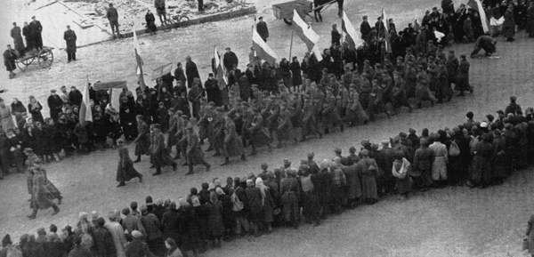 Варшава. 1945 год